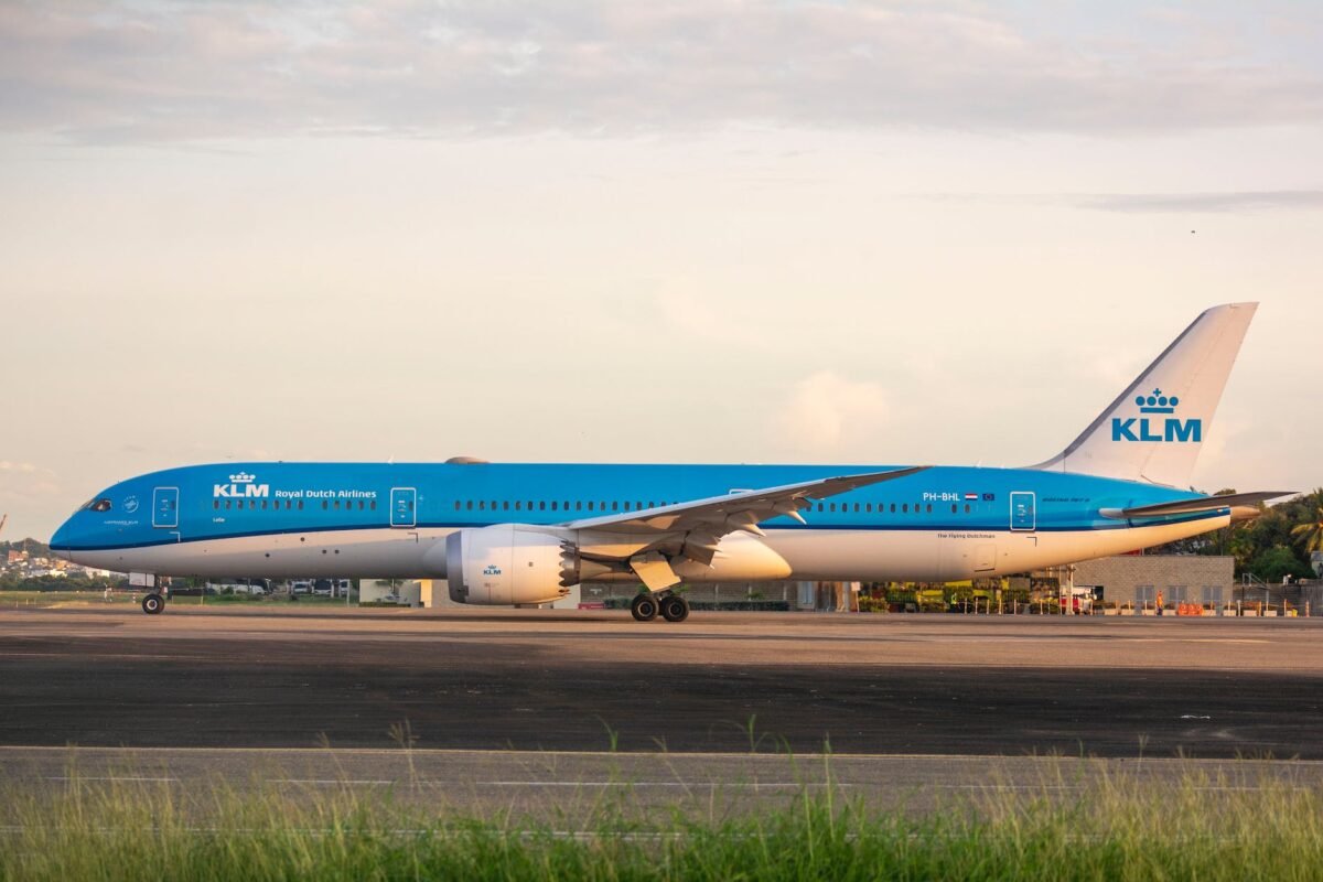 klm airplane on tarmac